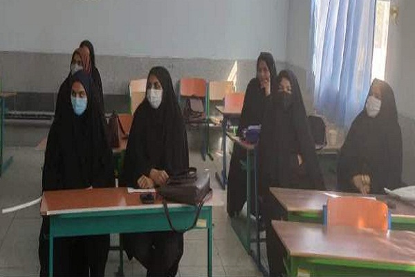 کارگاه یک روزه گروه‌های آموزشی استان کرمان در گلباف